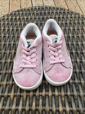 Puma Kids Pink Suede Low-Top Sneakers
